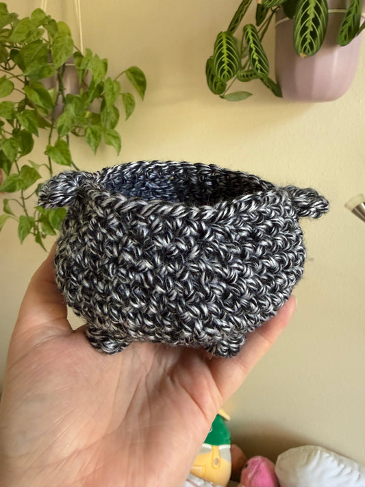 Mini Crochet Cauldron